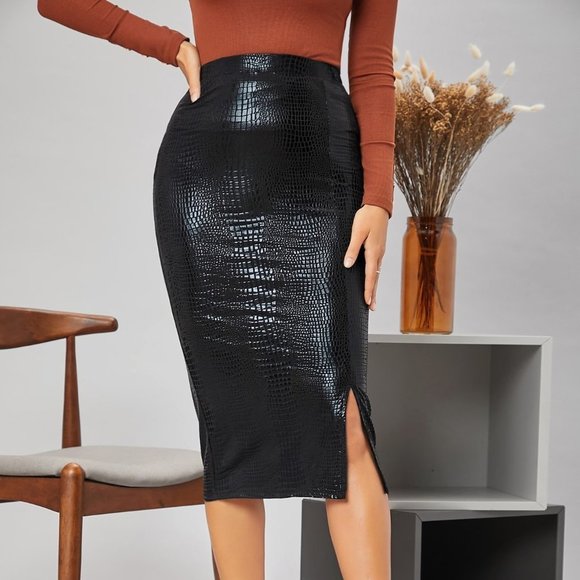 Black Preppy Womens Faux Croc Leather Slit Pencil Skirt - Picture 3 of 5